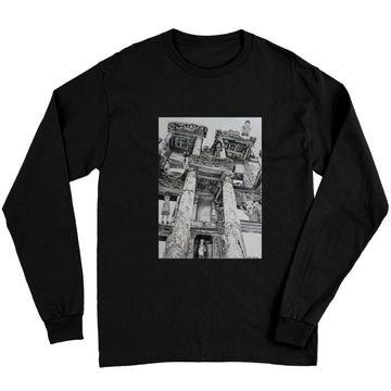 Discover Bobs Burgers in Ruins Long Sleeves