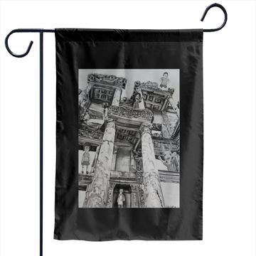 Discover Bobs Burgers in Ruins Garden Flags