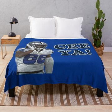 Discover CEE YA! Throw Blanket