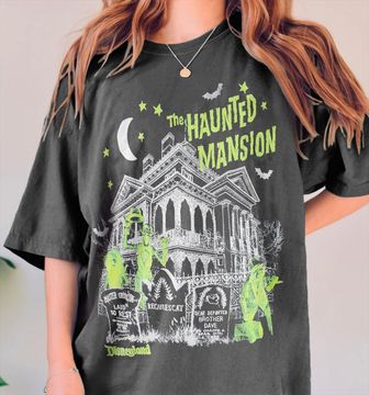 Discover Disneyland the Haunted Mansion Tshirt