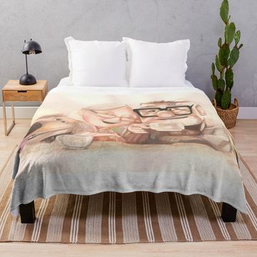 Discover Up Movie - Carl and Ellie Throw Blanket