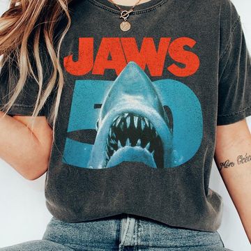 Discover Jaws 50th Anniversary Vintage T-Shirt