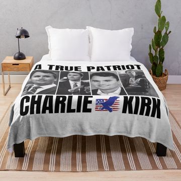 Discover Charlie Kirk A True Patriot Blanket
