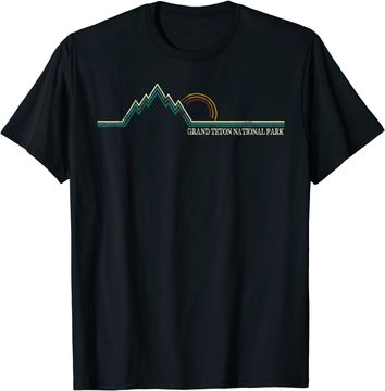Discover Summer Retro Grand Teton National Park Wyoming T-Shirt