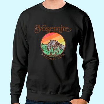 Discover Yosemite National Park Vintage Style Retro 80s Graphic Premium Sweatshirt