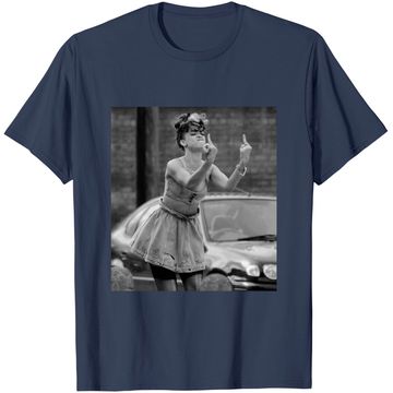 Discover Rihanna Attitude Boss Babe T-Shirt