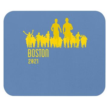 Discover 2021 Boston Runners Mouse Pad