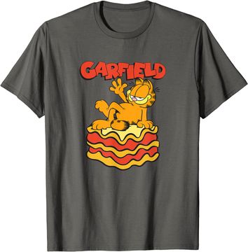 Discover Lasagna Slice Garfield Pose T-Shirt