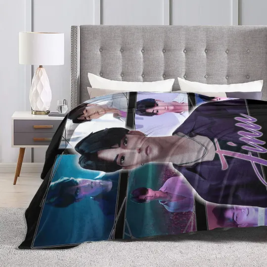 K-Pop Demon Hunters Jinu Saja Boys  Fleece Blanket