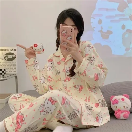 Cartoon Sanrios Hello Kitty Pajamas Sets