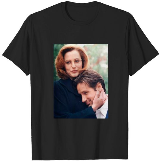 The X-Files Fox Mulder And Dana Scully T-Shirt, The X Files Shirt Gift For Fan, Mulder And Scully Shirt, Fox Mulder Shirt, Dana Scully Shirt