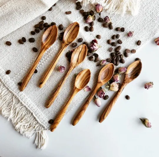 Set of 6 Small Olive Wood Spoons