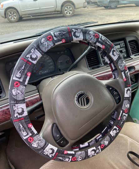 BETTY BOOP Steering Wheel Cover Attitude is Everything