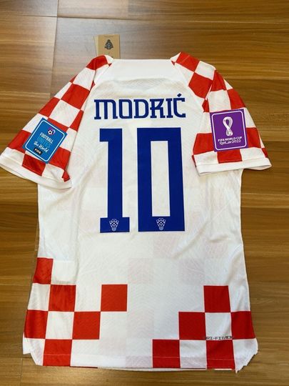 Luka Modric Jersey Men's 2022 World Cup Croatia Home Soccer Jersey