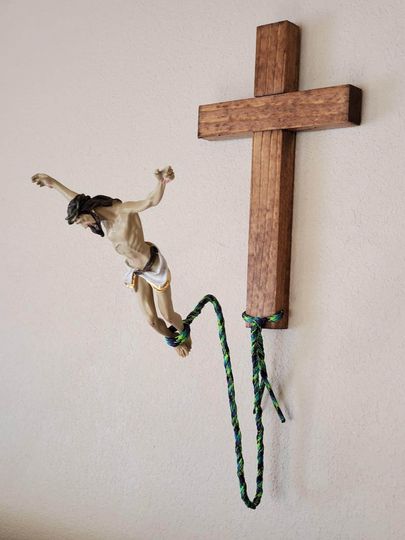 Discover The Original BunJesus - Bungee Jumping Jesus