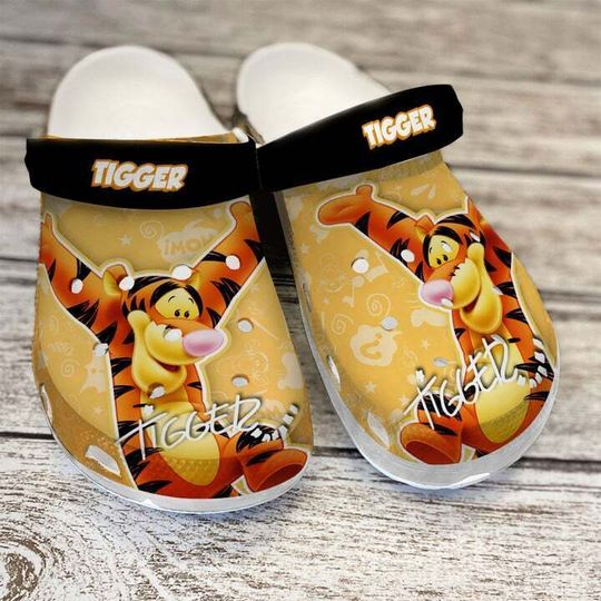 Cheerful Tigger Winnie The Pooh Cartoon Mothers Day Fathers Day Classic Clogs