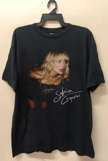 Carpenter 90s Graphic sabrina Rock Music Tour 2024 T-Shirt Gift Fan