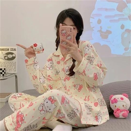 Cartoon Sanrios Hello Kitty Pajamas Sets