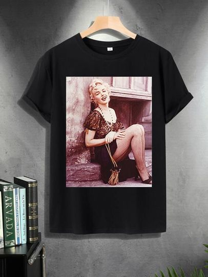 Marilyn Monroe Shirt, Retro Hollywood Star Shirt, Vintage Lolipop Shirt