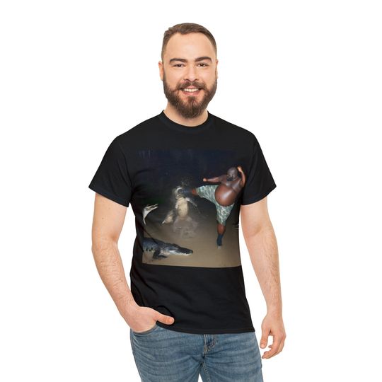 Man Kick Alligator In Swamp Shirt T-shirt