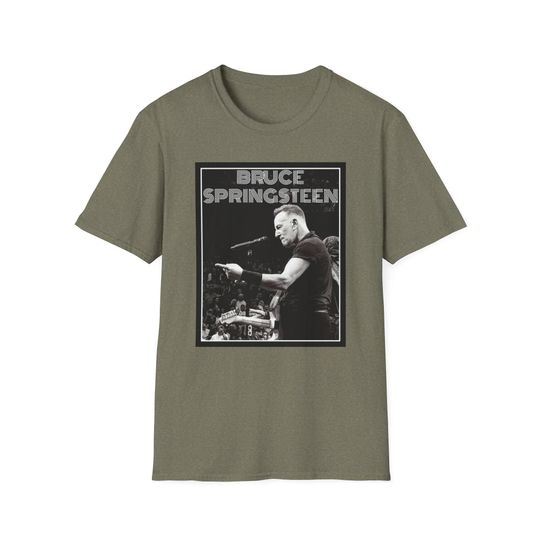 Bruce Springsteen "The BOSS" in Concert, with the E Street Band T-Shirt
