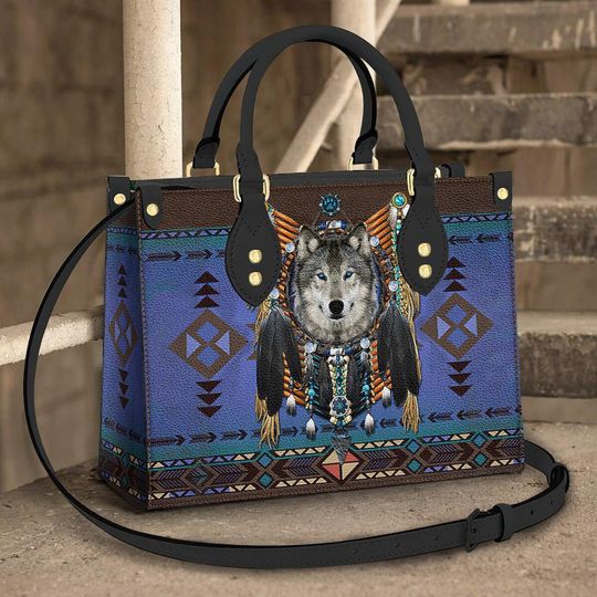 Native American Style Wolf Leather Bag, Crossbody Bag, Woman Shoulder Bag, Gift for girlfriend, Shopping Bag