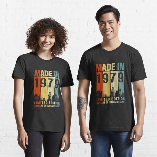 Made In 1979 Limited Edition 45 Years Of Being Awesome Essential T-Shirt