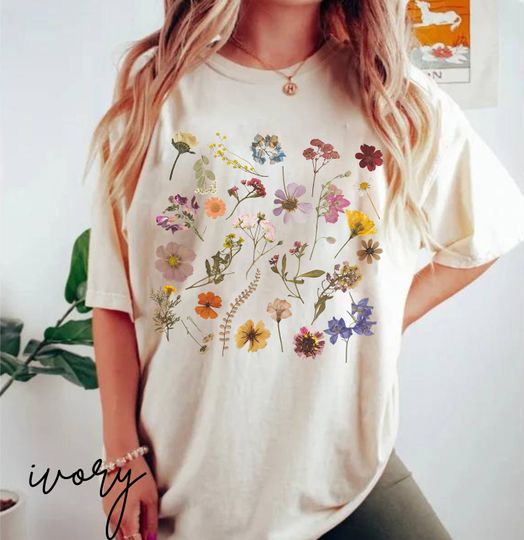Pressed Flowers Shirt, Trendy Wildflower T-shirt