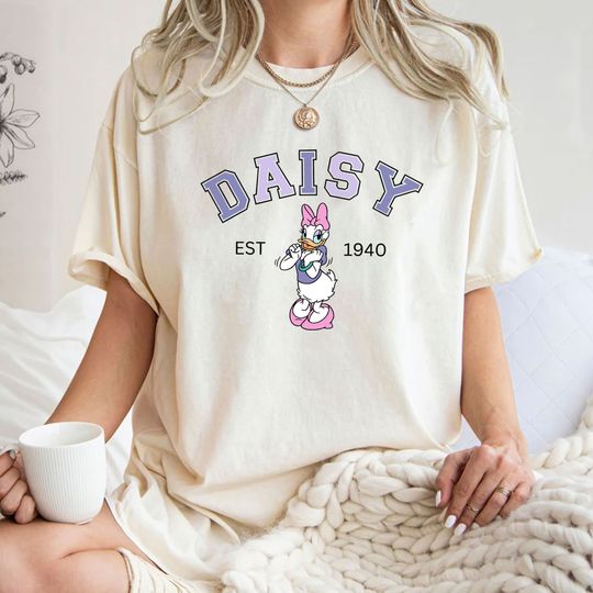 Daisy Duck Shirt, Vintage Daisy Duck Shirt, Dis-neyland Shirt, Dis-ney World Shirt, Matching Family Dis-ney Shirts, Mickey