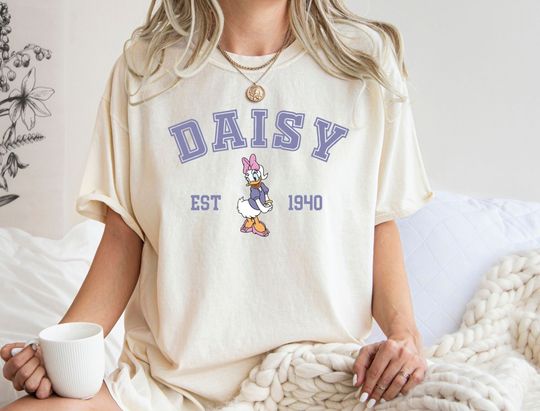 Retro Daisy Duck Shirt, Daisy Duck Trip Shirt, Daisy est 1940 Shirt, Disney Girl Trip Shirt, Disney Vacation Shirt