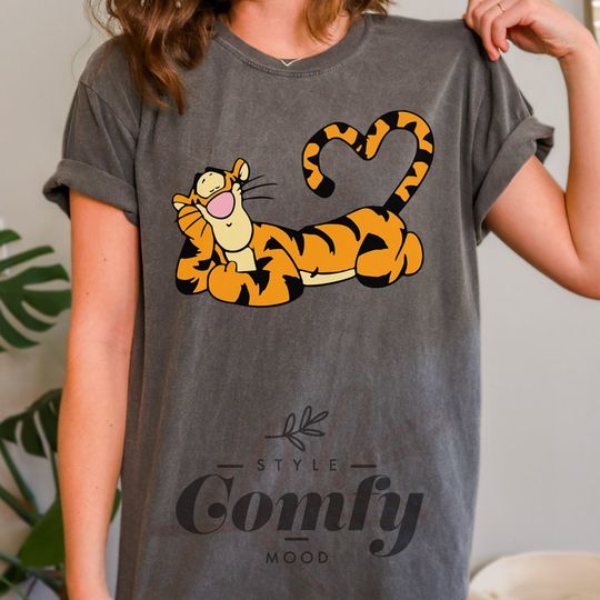 Disney Tigger Shirts, Winnie the Pooh, Winnie and Friends, Tigger Shirts, Disneyworld, Gift for Him/Her, Couple Shirts