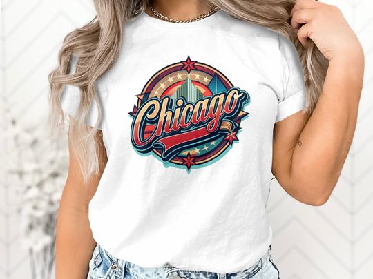 Vintage Chicago Emblem T-Shirt, Retro Style City Skyline Tee, Casual Graphic Shirt, Unisex Shirt for Locals and Tourists