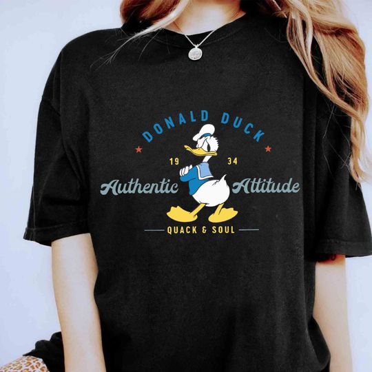 Donald Duck Retro Vintage C2086 Magic Kingdom Holiday Trip Unisex Tshirt