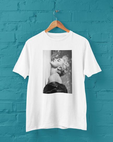 Vintage Madonna Photo Unisex Tshirt