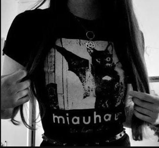 Miauhaus "Bela Lugosi's Cat" Darkwave goth postpunk bauhaus t-shirt