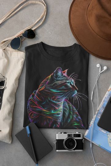 Artistic Cat T-Shirt: Soft & Comfortable Animal Print Tee for Cat Lovers