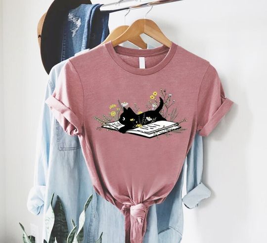 Cat Mom Shirt, Cat Lover Tee, Cute Book Cat Shirt, Floral Book Art Shirt, Book Lover T-shirt, Reader Bookish Tee, Cat Themed Gifts For Women