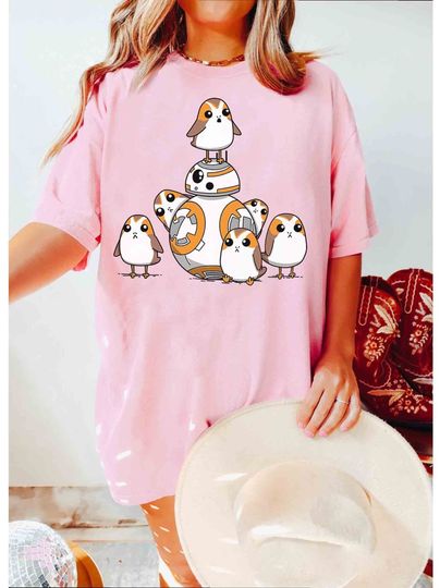 Cute Star Wars Porgs Having Fun With BB-8 Portrait Shirt, Unisex T-shirt