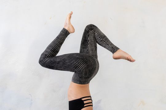 LEGGINGS Striped - Acrobatics, Yoga, Acroyoga - unisex - black-beige-gray