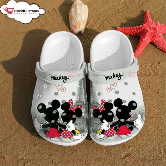 Dive into Nostalgia Beloved Mickey Mouse Couple Classic Clog Design, Personalized Your Name Clogs