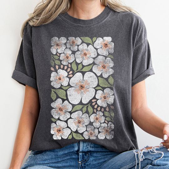 Cottage Core Tshirt, Pressed Flowers, Shirt, Floral Tshirt, Flower Shirt, Gift for Women, Ladies Shirts, Best Friend Gift, Comfort Colors