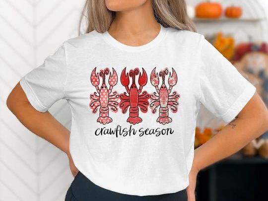 Crawfish Season Love Tee - Womens Crawfish T Shirt  Cajun Boil Shirt