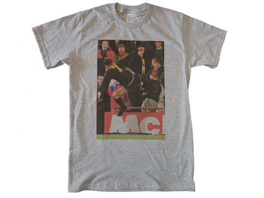 Eric Cantona Kung-Fu Kick Grey T-shirt sizes available S-3XL (Personalisation Available at additional cost)