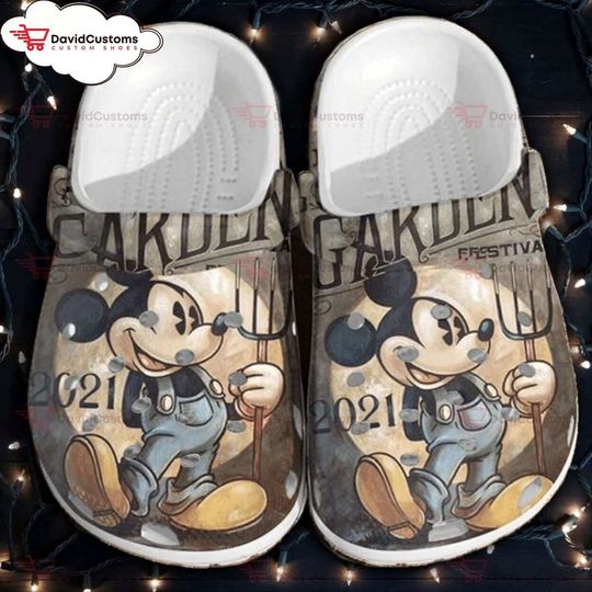 Cartoon Enthusiasts Celebrate Iconic Mickey Mouse Clog Footwear Design , Personalized Clogs
