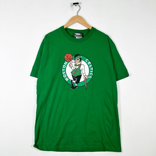Vintage Y2K Boston Celtics NBA Graphic Logo T Shirt