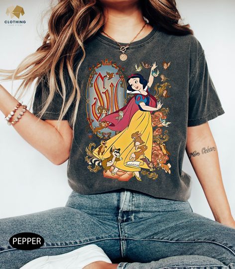 Disney Snow White Princess With Animal Retro Shirt, Magic Kingdom WDW Holiday T Shirt