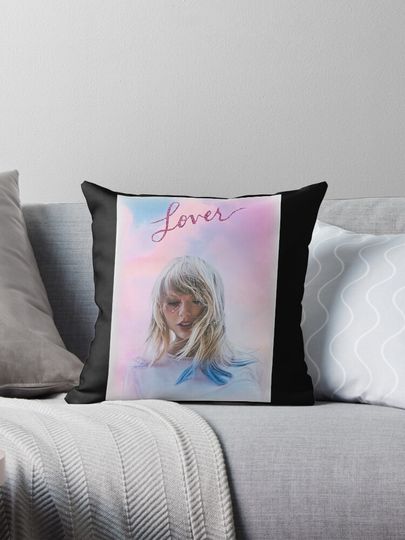 Taylor pink Pillow