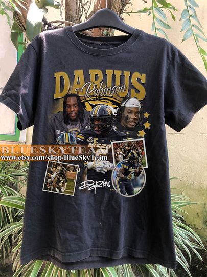 Vintage 90s Graphic Style Darius Robinson T-Shirt, Darius Robinson shirt, American Football Bootleg Tee