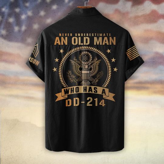 Never Underestimate An Old Man Who Has A DD-214 Hawaiian Shirt