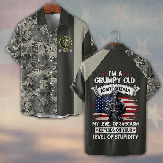 I’m A Grumpy Old Veteran My Level Of Sarcasm Depends On Your Level Of Stupidity Hawaiian Shirt